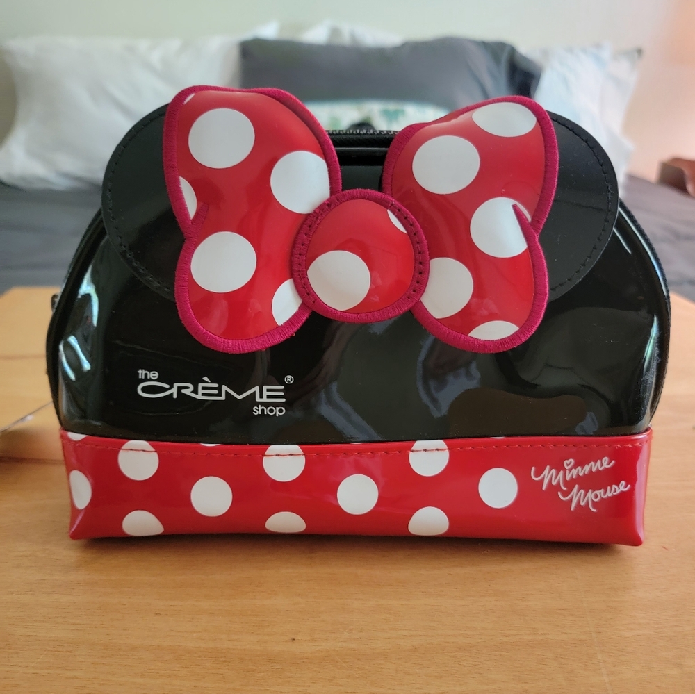 Minnie Mouse make up bag